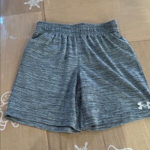 Under Armour boys  Heathered Gray Athletic Shorts